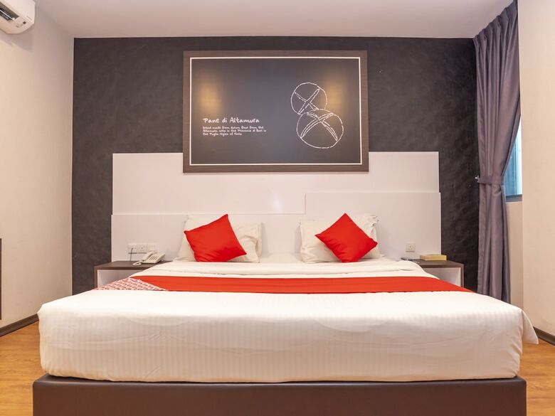 Oyo 44064 De Sweet Boutique Hotel