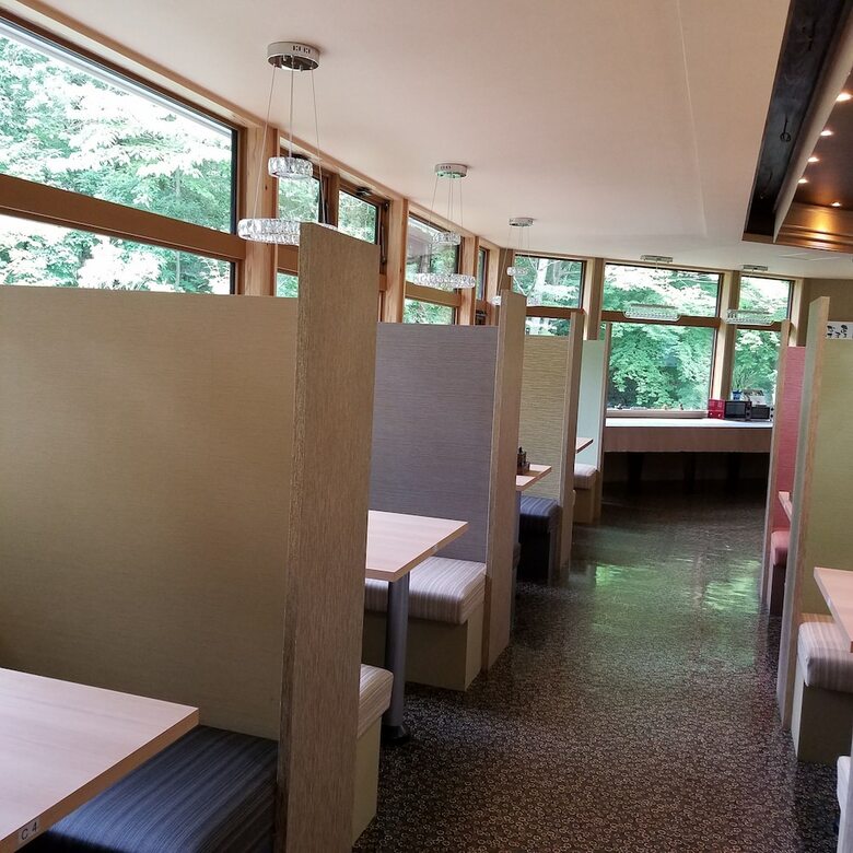 Yufuin Besso Shikisai Hotel