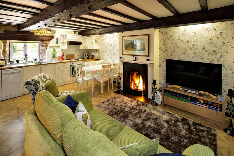 River Nene Cottages