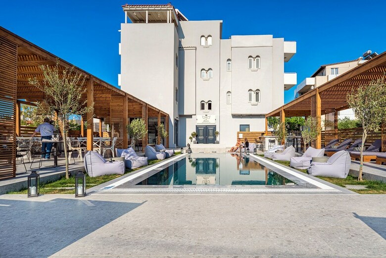 Apartamentos Ikaros Suites