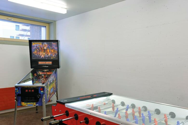 Hostal Youth Hostel St. Moritz