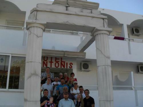 Antonis Hotel