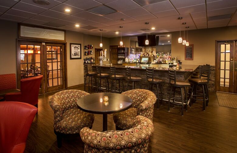 Hotel Ramada By Wyndham Marquette
