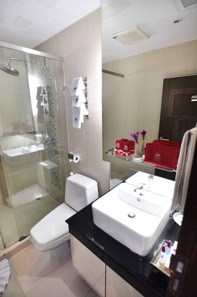 Hotel Zen Rooms Sukhumvit Soi 10