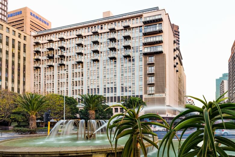 Best Western Fountains Hotel