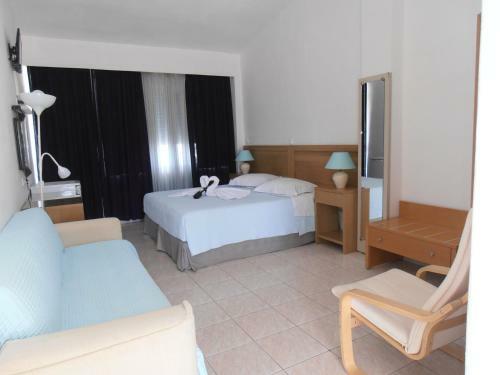 Mariliza Beach Hotel
