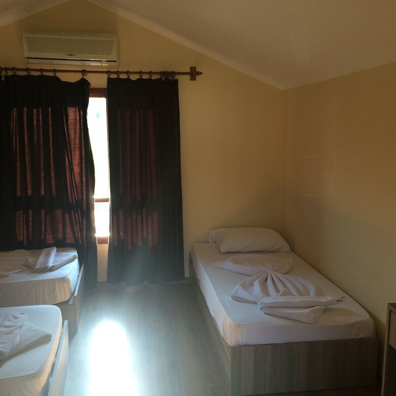 Woodline Hotel