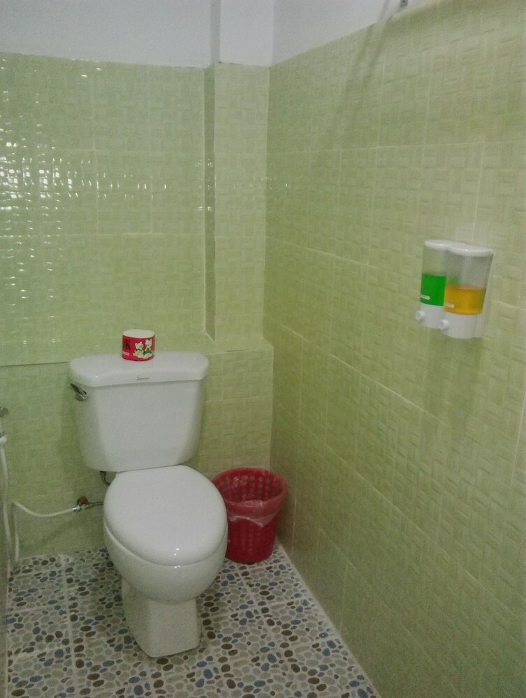 Hotel Hostel Roma Inn 2