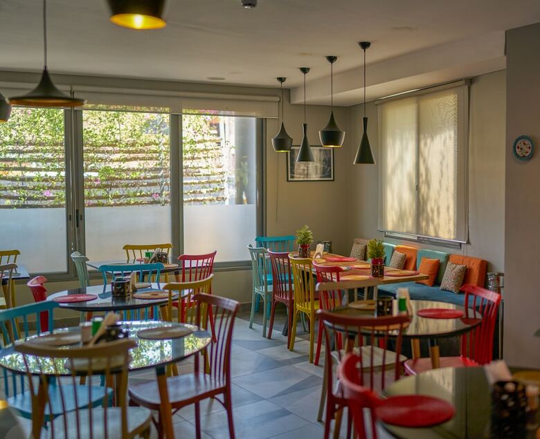 Urbano Hotel By Roots