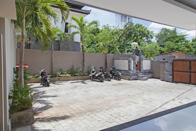 Hotel Zen Rooms Uluwatu Dua Unud