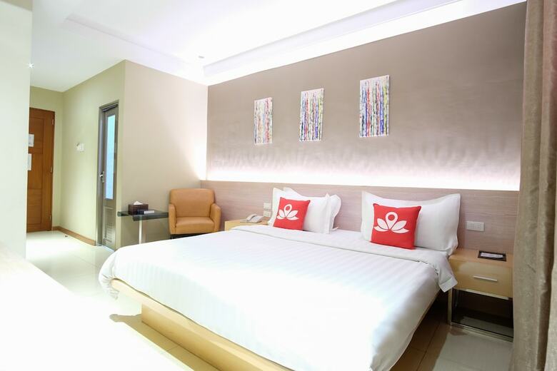 Zen Premium Dela Chambre Hotel Manila