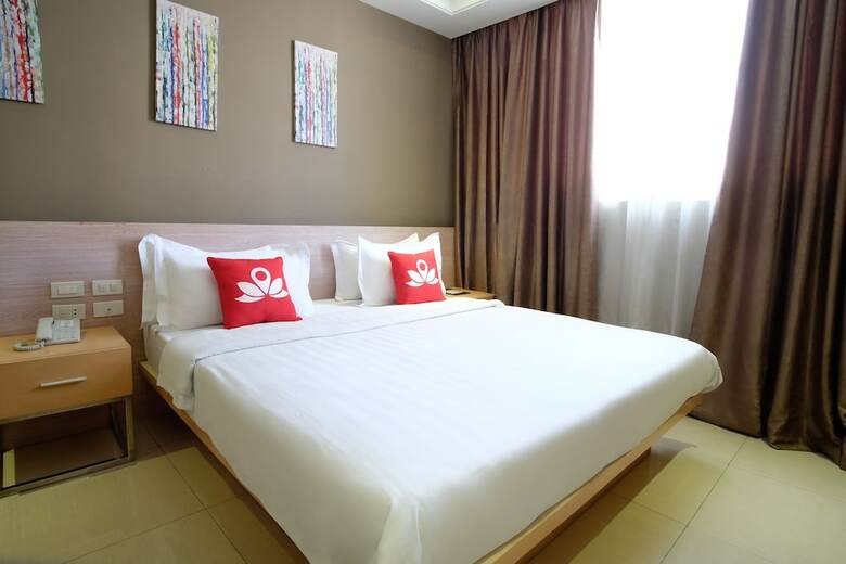 Zen Premium Dela Chambre Hotel Manila