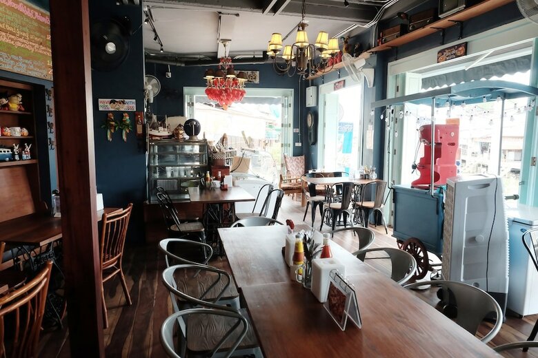 Hotel Rimrabeang Amphawa Cafe And Suite