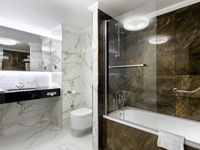 Cosmopolitan Hotel Prague