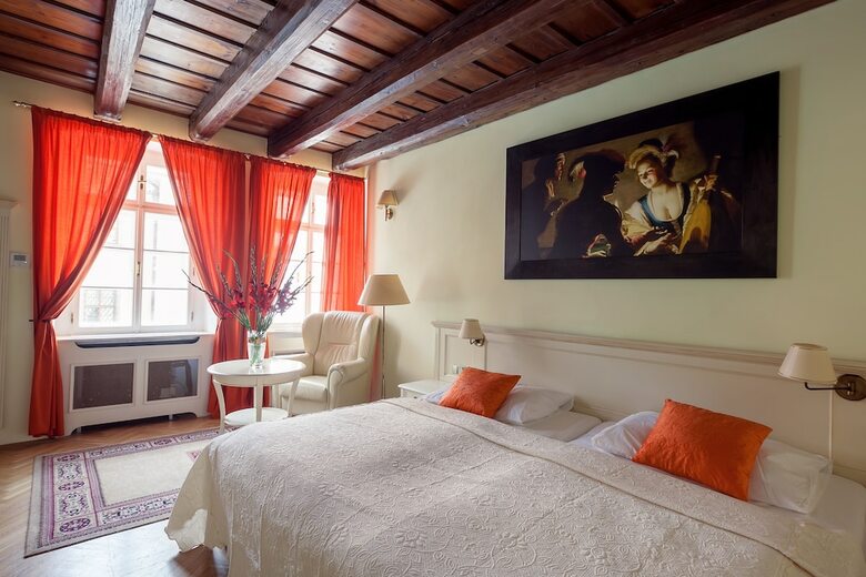Hotel Tyn Yard Residence