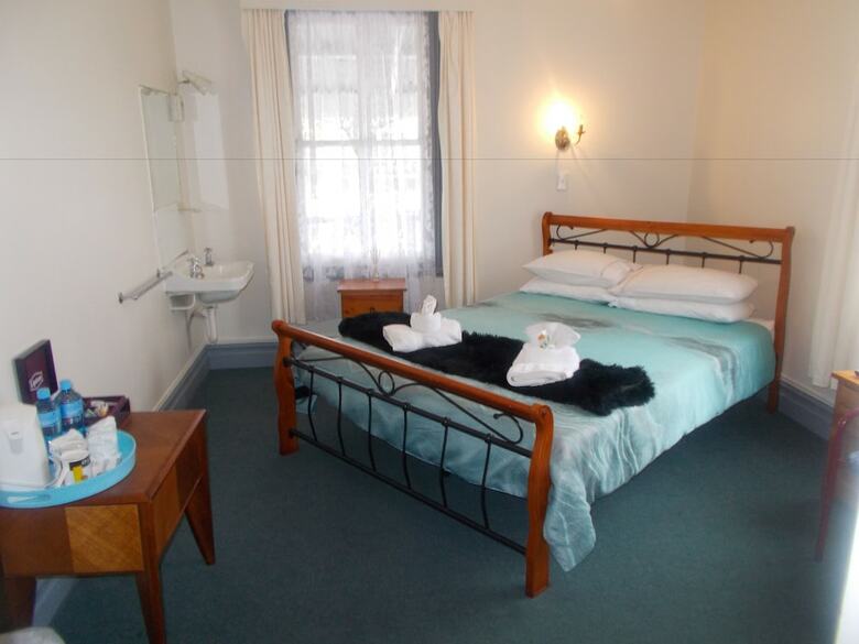 Posada The Kentish Hotel