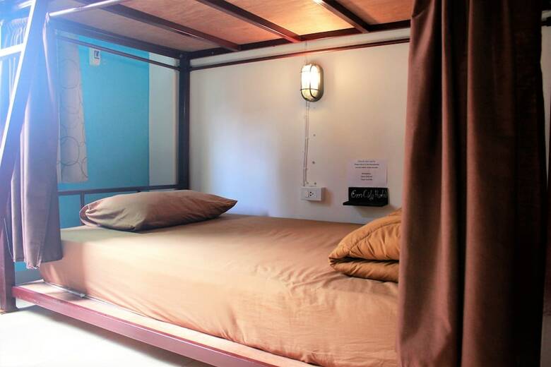 Hostal Cm City Hostel