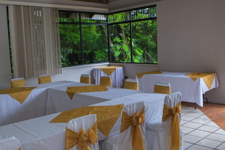 Hotel Villa Zurqu�