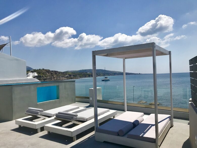 Sublime Villa & Caves