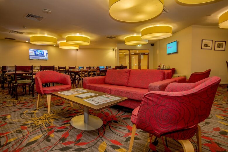 Gateway Hotel