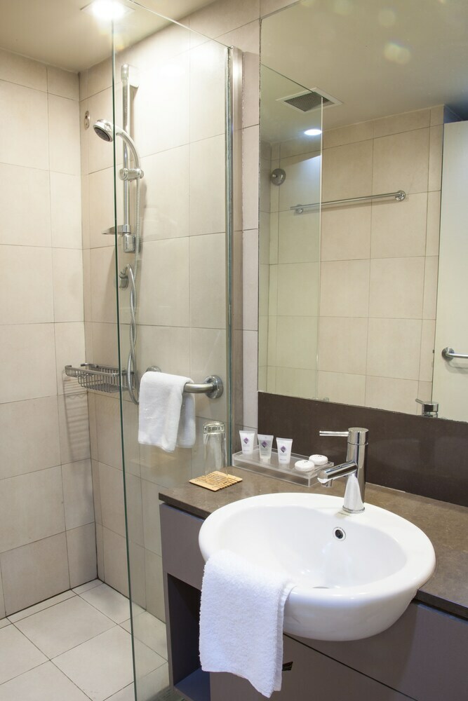 Gateway Hotel