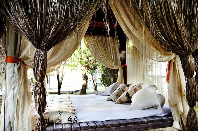 Hotel Village Park Resort And Spa Otel