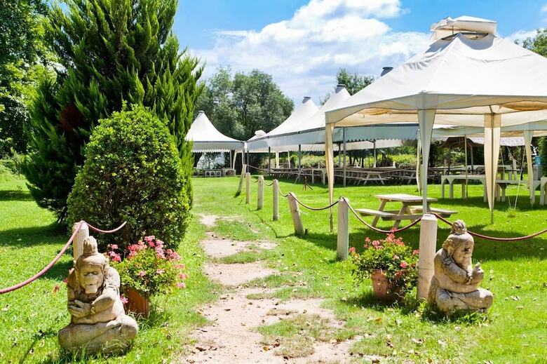 Hotel Village Park Resort And Spa Otel
