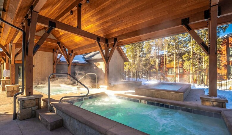 Tannenbaum Condominiums By Ski Country Resorts
