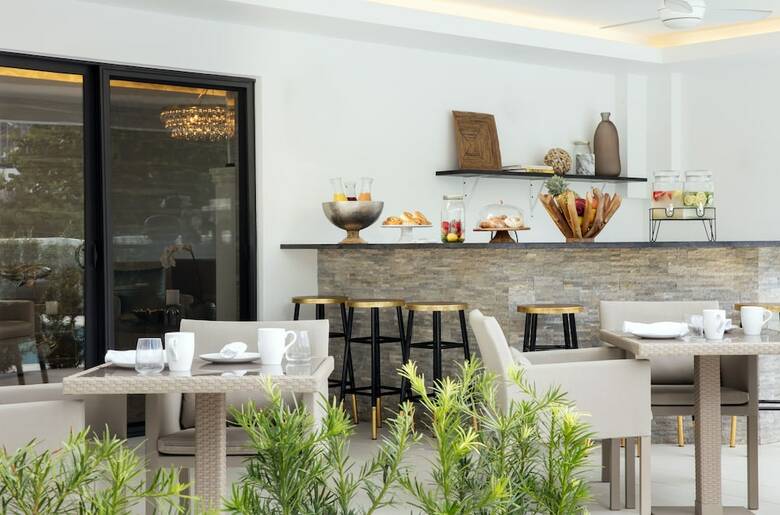 Elita Hotel