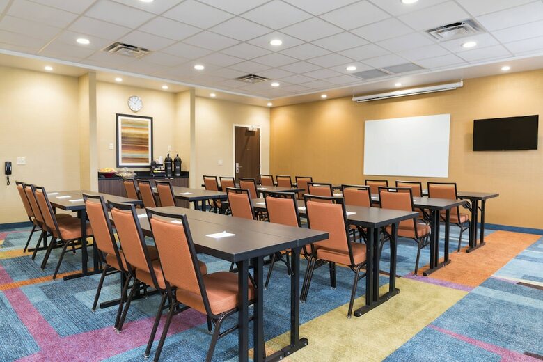 Hotel Fairfield Inn & Suites Medina
