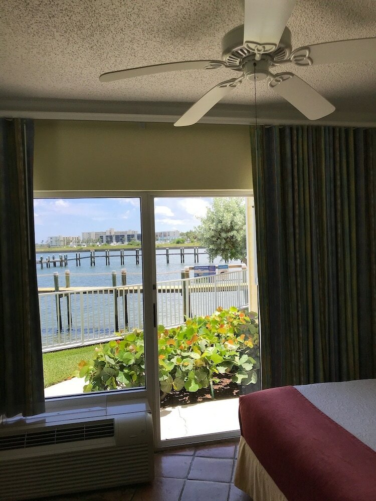 Hotel Jupiter Waterfront Inn