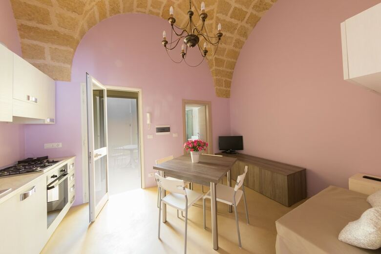 Capperi Bed & Breakfast & Apartments