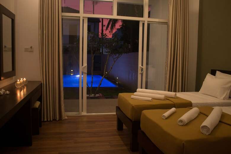 Hotel The Suite 262
