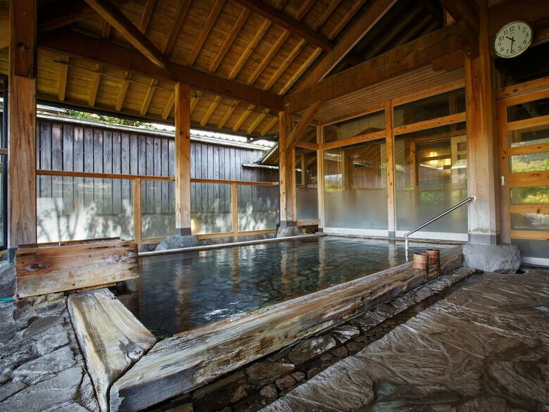 Yufuin Ryokan Baien