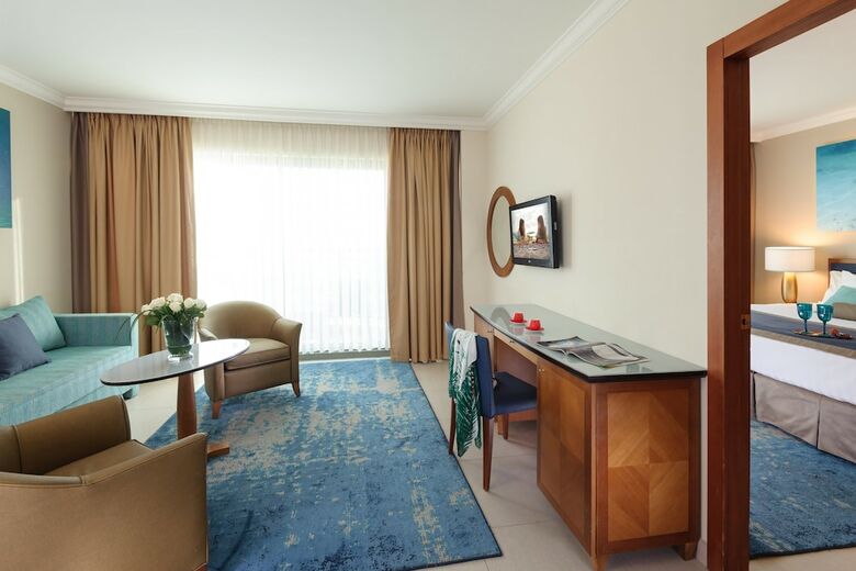 U Magic Palace Hotel