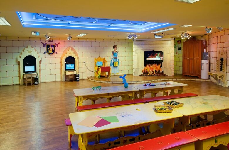 U Magic Palace Hotel