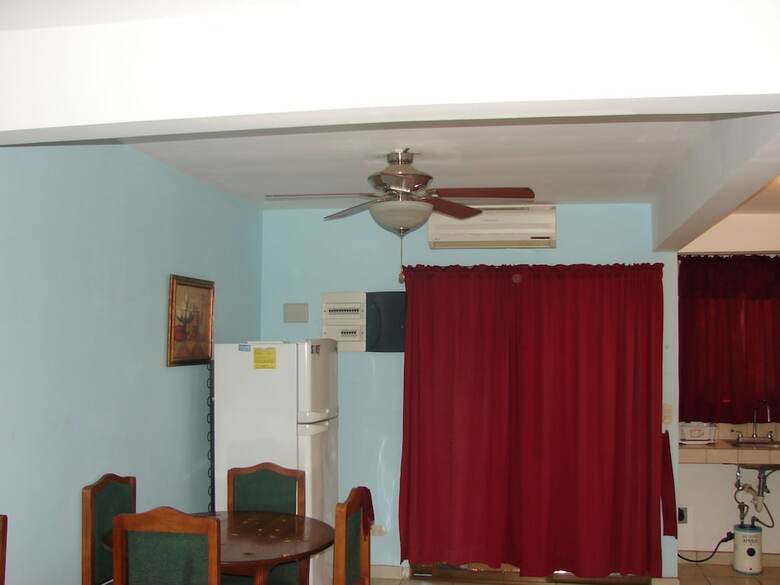 Villa Riviera