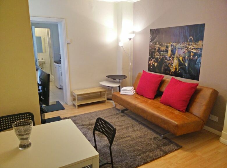 Shq Apartments