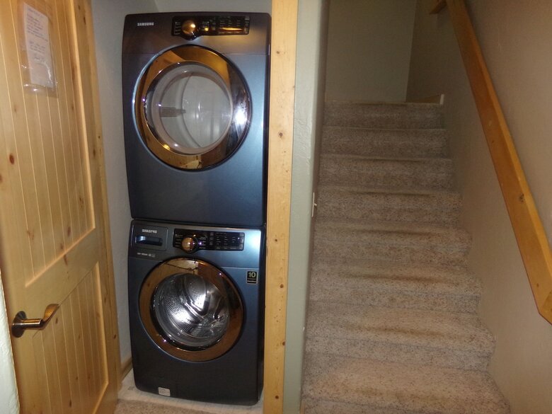 Anemone Townhome 3 Bed 3 Bath