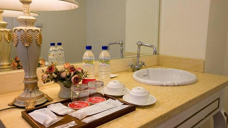 Hotel Camelot Inn