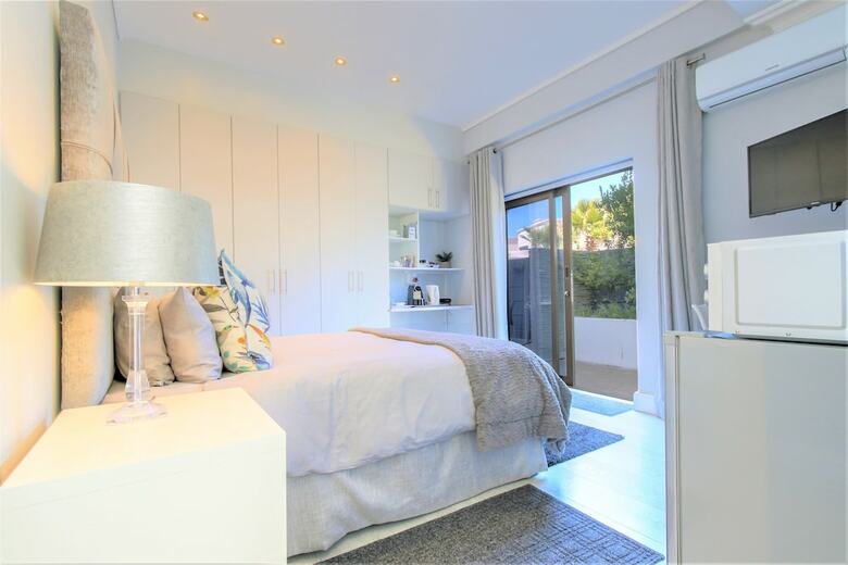 Apartamentos Ocean Breeze Sunset Beach