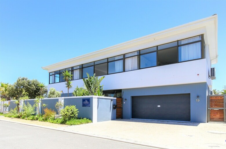 Apartamentos Ocean Breeze Sunset Beach