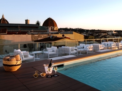Glance Hotel In Florence
