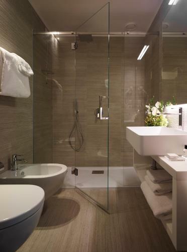 Glance Hotel In Florence