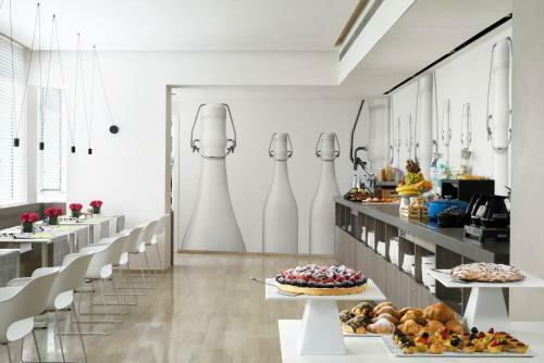 Glance Hotel In Florence