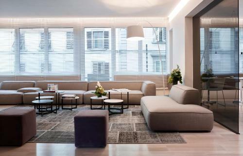 Glance Hotel In Florence