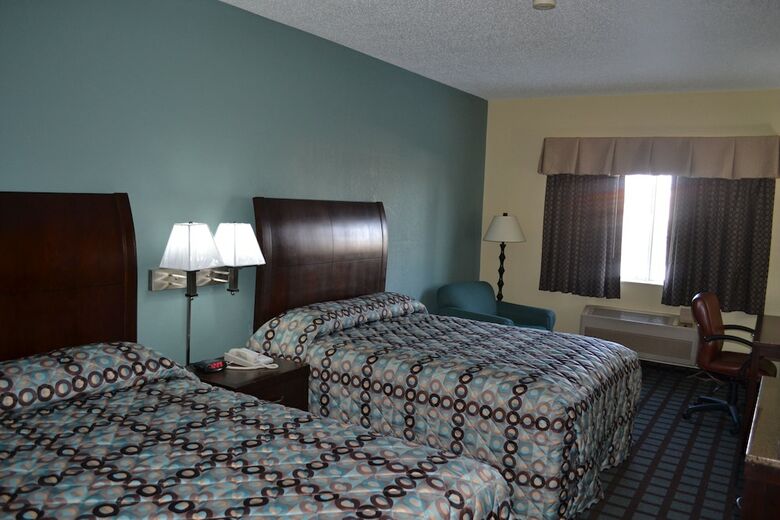 Hotel Countryside Inn & Suites Fremont