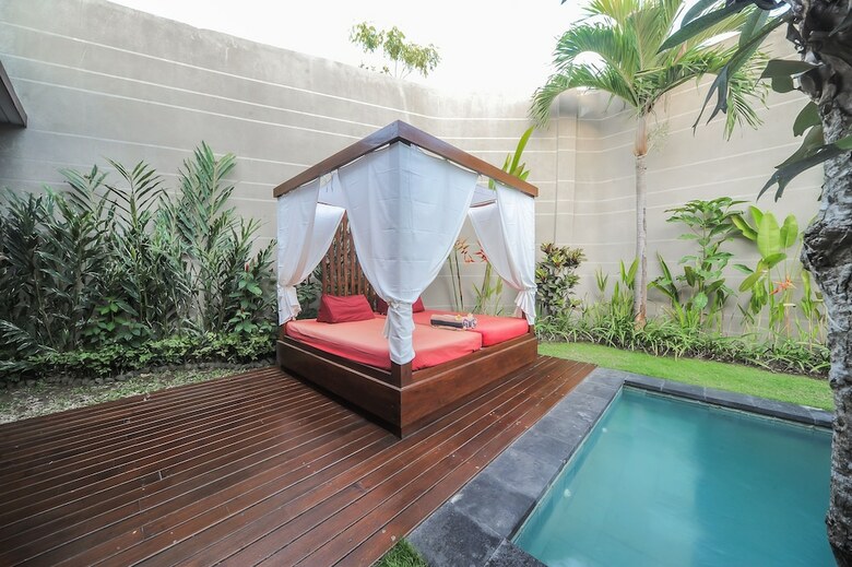 Gaing Mas Jimbaran Villas By Gaing Mas Group