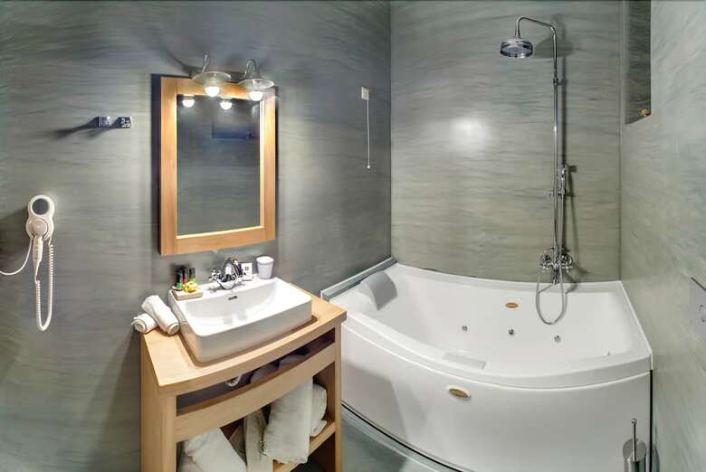 Hotel Haones Suites