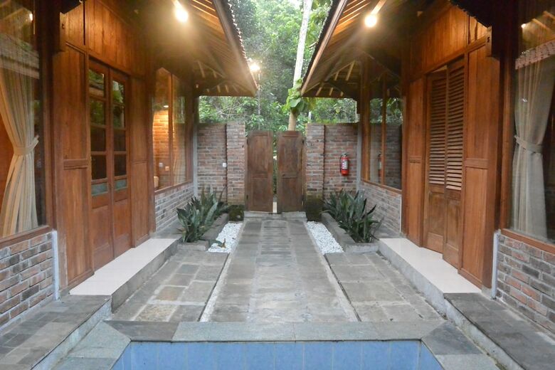 Hotel Cempaka Villa II